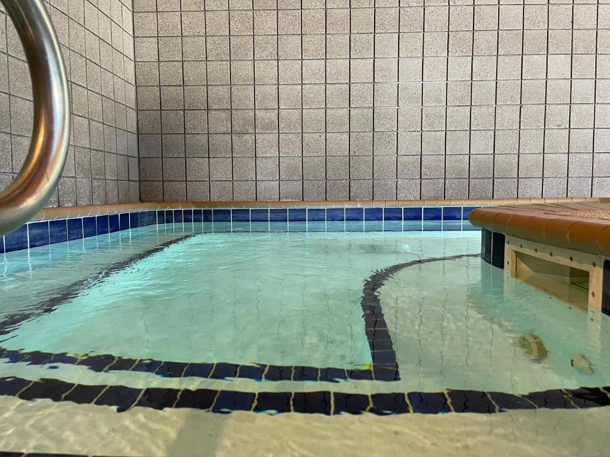 Hastings Nichols Inn & Suites מראה חיצוני תמונה